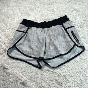 Lululemon Tracker Short III *4-way Stretch Diamond Camo Silver Spoon Greyt